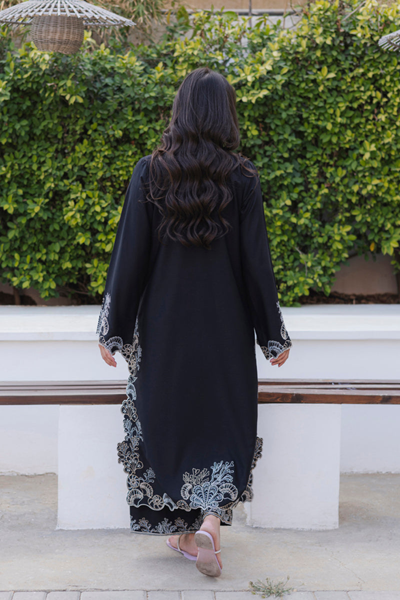 Dune Black