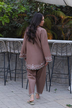 Almond Ivory