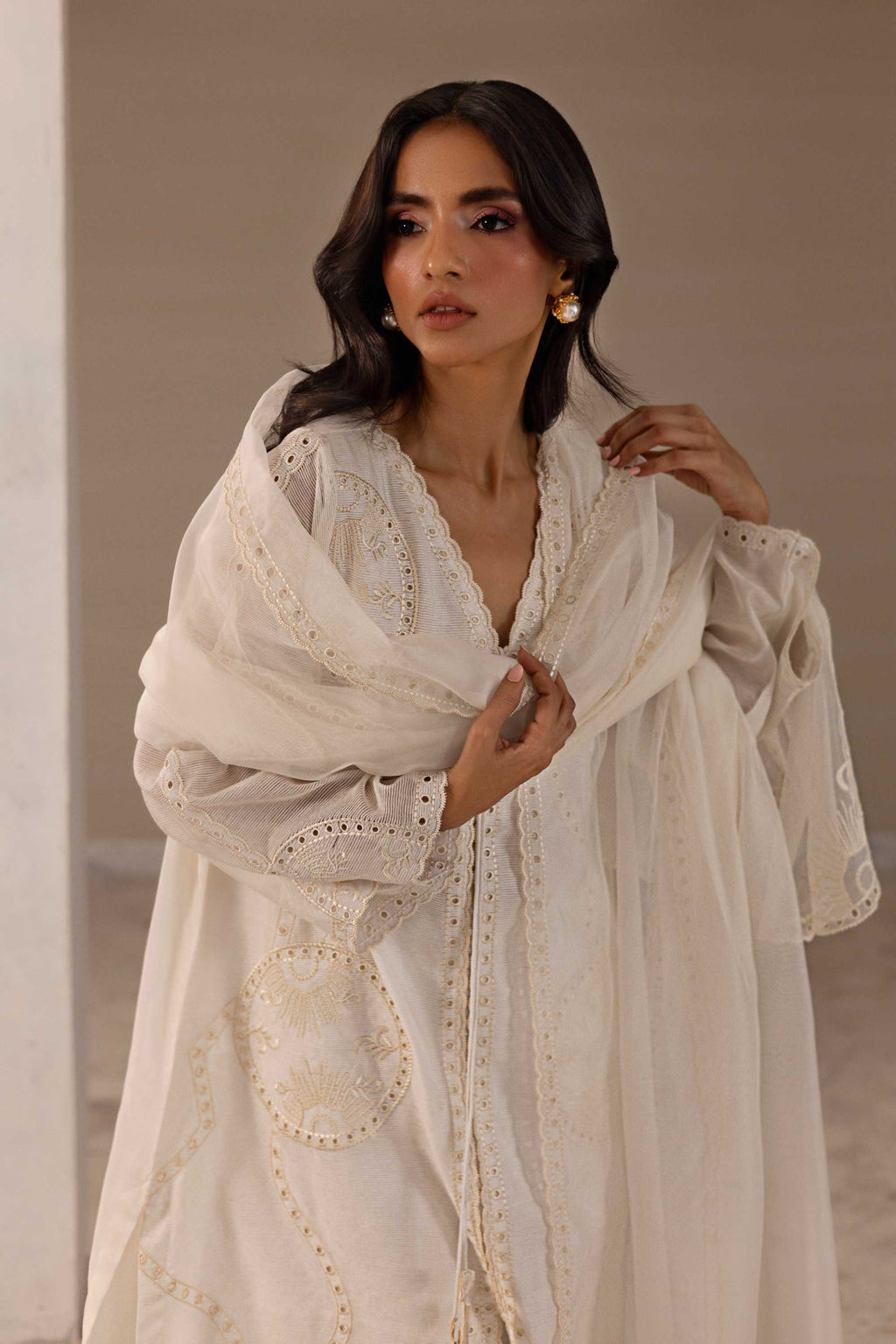 Dove Luxe
